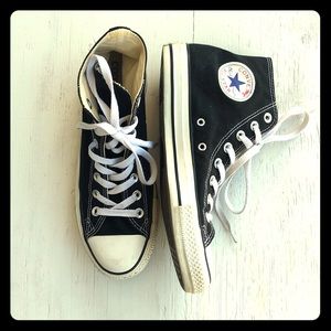 Converse Hi-top Shoes